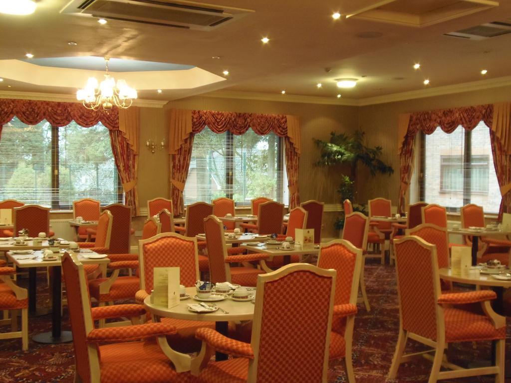 Lakeside Continental Hotel Κάμπερλι Εξωτερικό φωτογραφία